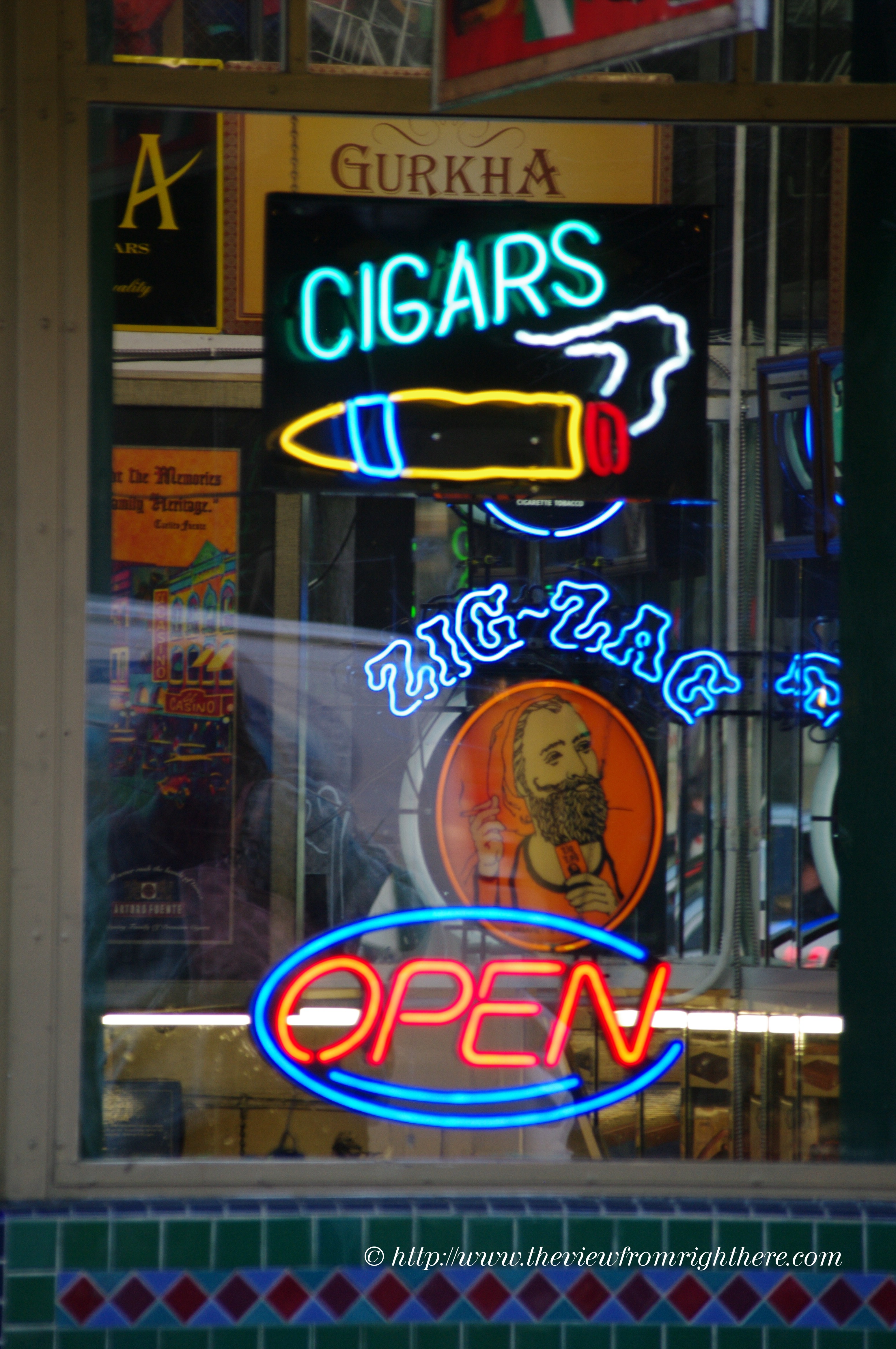 Smoke Plus, Inc. – Storefront Window