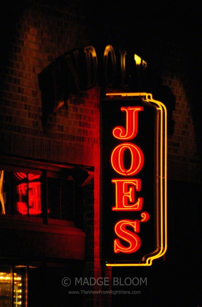 Joe's Cafe - Fauntleroy in West Seattle
